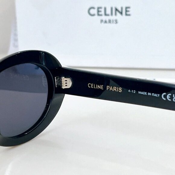 Celine CL40194 Triomphe Oval Women\'s Sunglasses Travel Authentic + Original Box main image 6